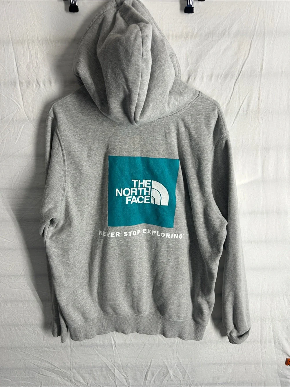 The North Face light gray